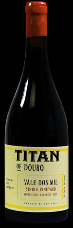 Carregar imagem na galeria: Titan of Douro Vale dos Mil Tinto 1,5 LT