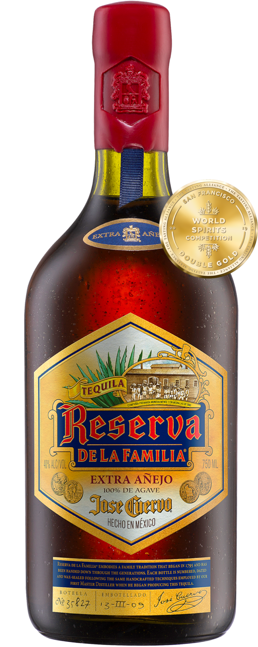 Tequila Jose Cuervo Reserva La Familia Anejo 0,70L