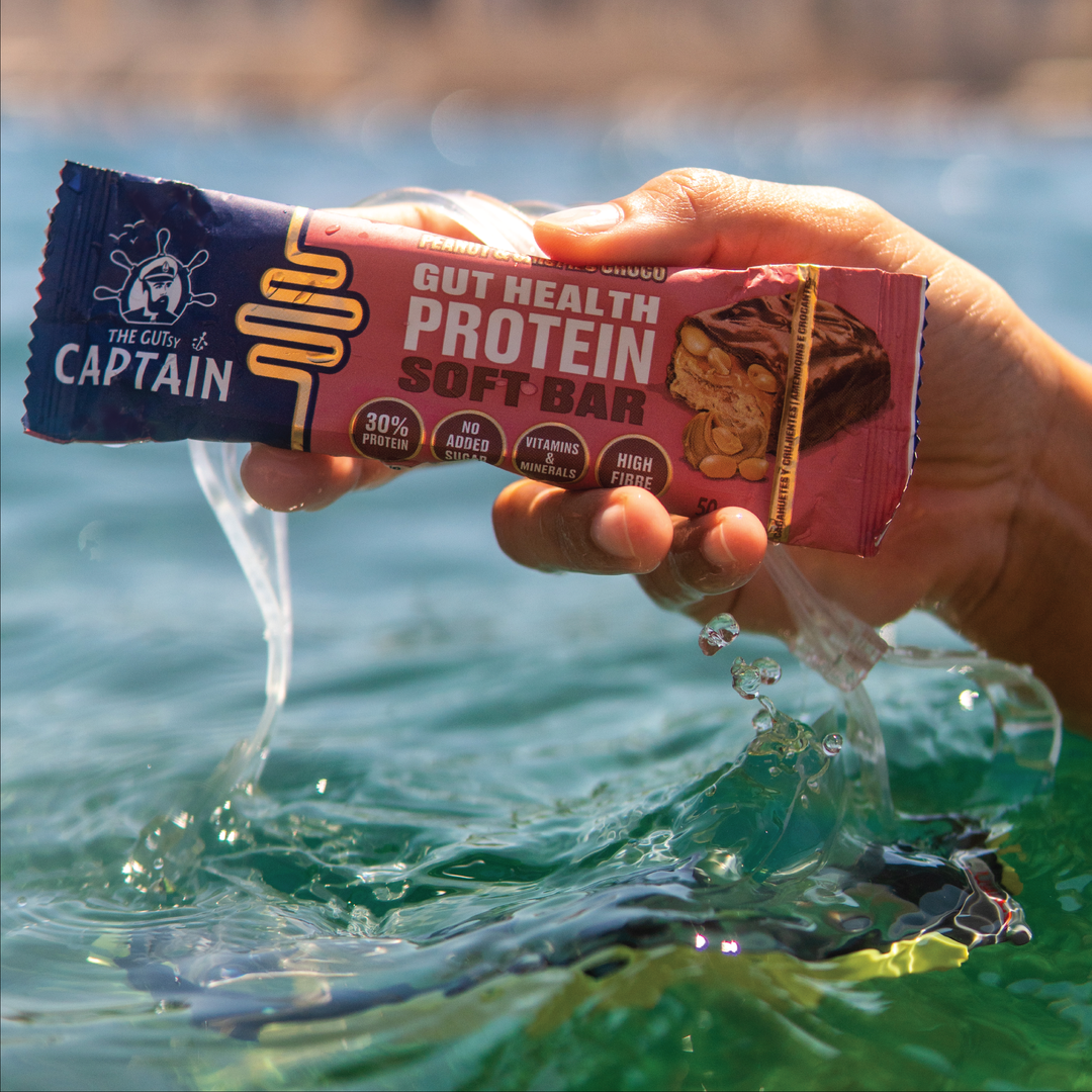 Barra proteica GUTsy Captain chocolate com amendoins e crocantes 45 g
